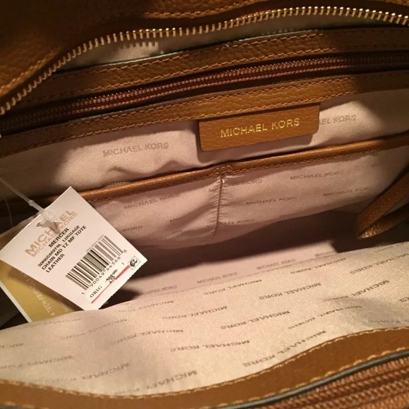 Michael Kors Mercer Chain medium tote luggage $298 - Picture 6 of 8